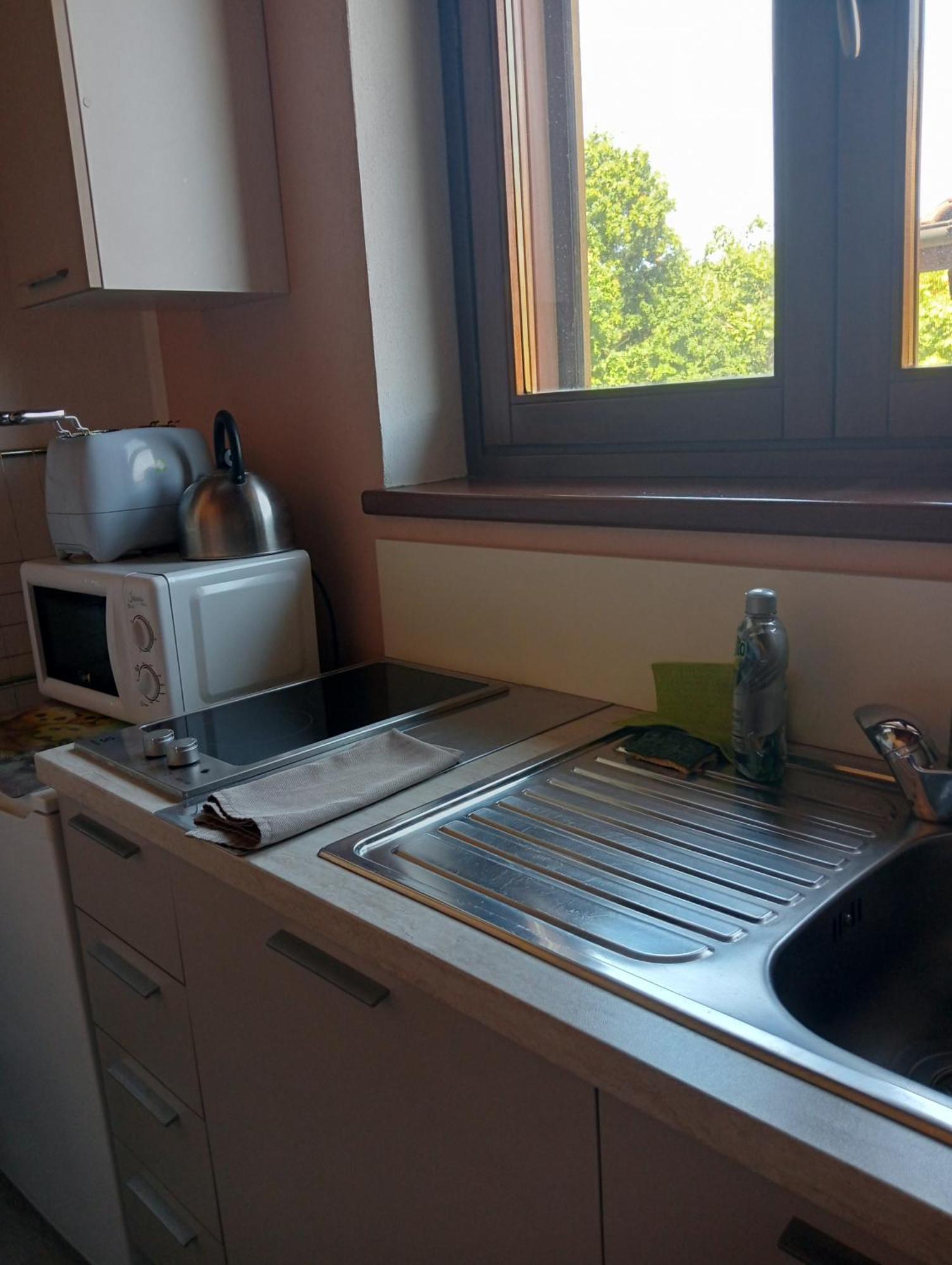 Vite Dipinte 1 Bilocale In Langa Appartement Novello Buitenkant foto