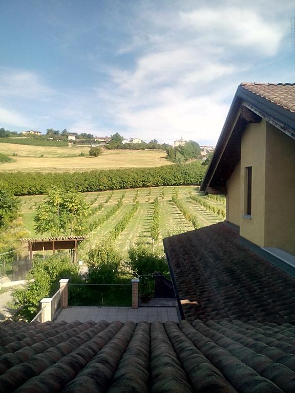 Vite Dipinte 1 Bilocale In Langa Appartement Novello Buitenkant foto