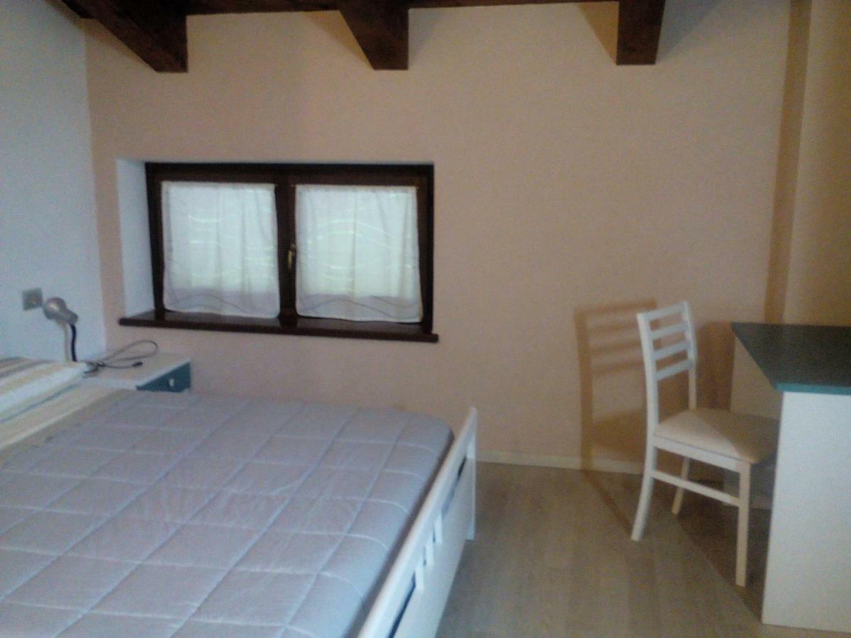Vite Dipinte 1 Bilocale In Langa Appartement Novello Buitenkant foto